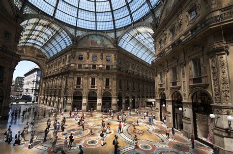 Galleria Vittorio Emanuele II .